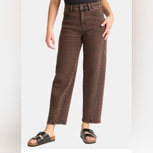 High-Rise Barrel Leg Women Jeans - Brown Size 18 With 26.5" Inseam.